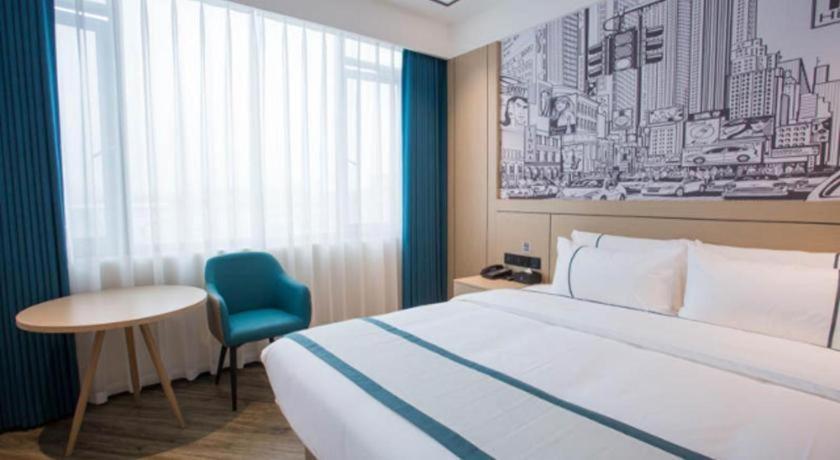 City Comfort Inn Luzhou Jiangyang District Wancheng International Экстерьер фото